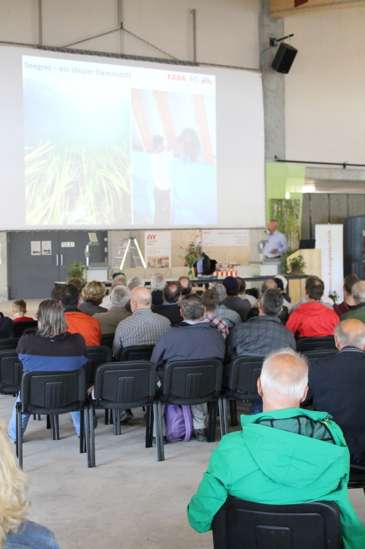 Vortrag von Ullrich Hintzen, FASA AG, bei Jenni Energietechnik