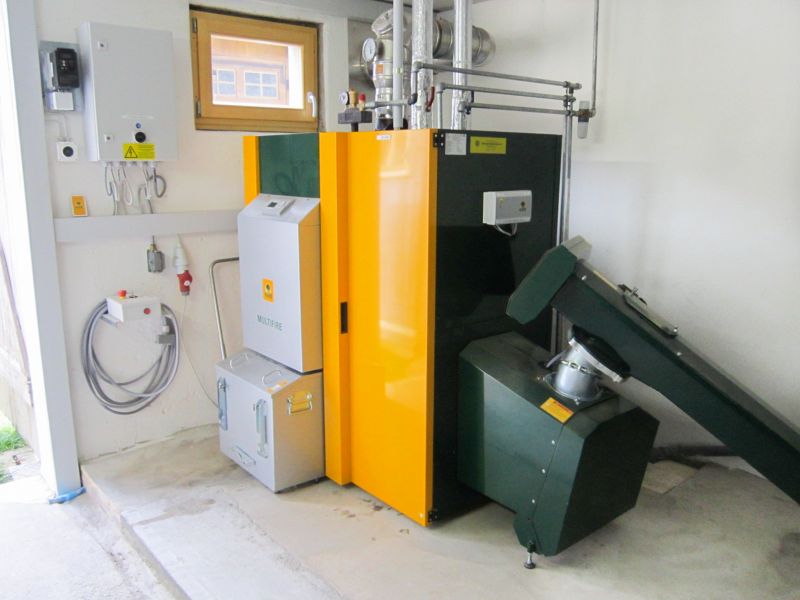 KWB Multifire MF2 Pelletsheizung-Hackschnitzelheizung-Uhwiesen1