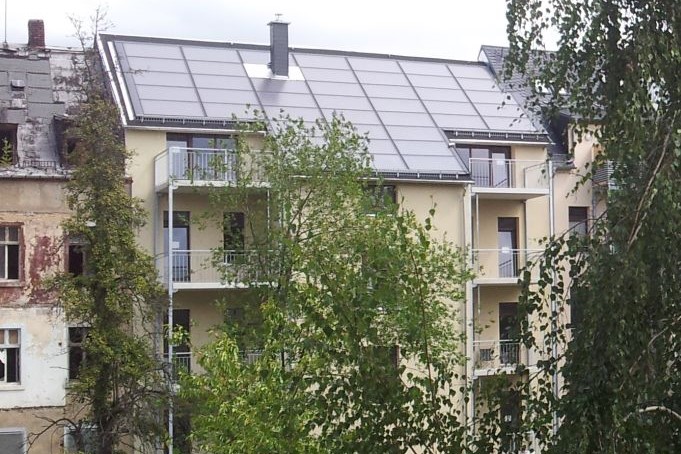 Südseite mit Sonnenkollektoren, Kanalstrasse, Chemnitz