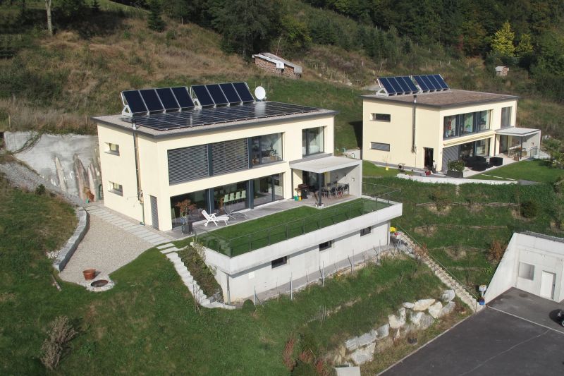 Thermische Solaranlage und Solarstromanlage