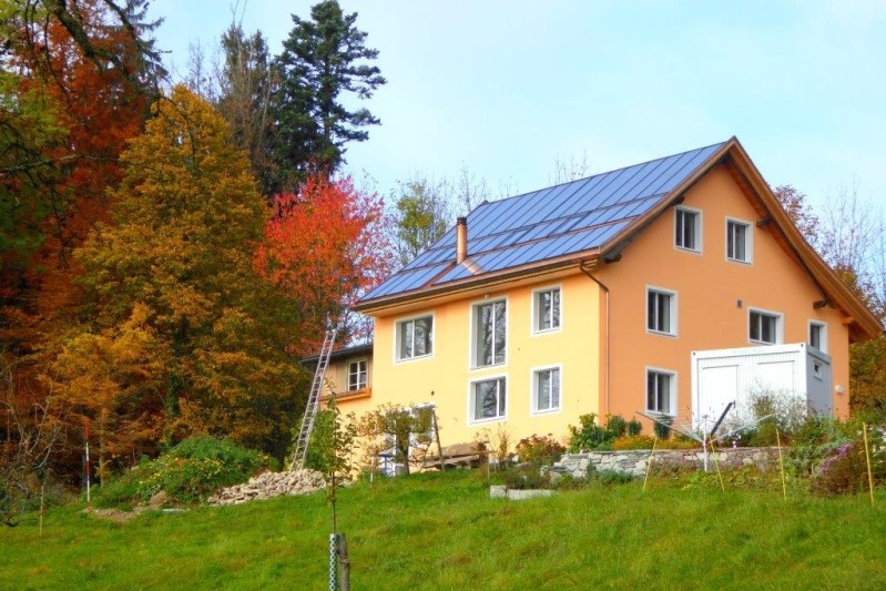 Sonnenhaus Wetzikon, Sanierung eines Altbaus zum Sonnenhaus