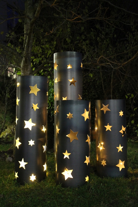 Weihnachtsbeleuchtung aus Metall