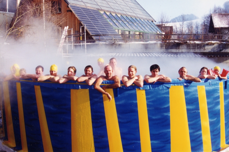 Hotpot solarbeheizt, Badespektakel bei Sonnenhaus