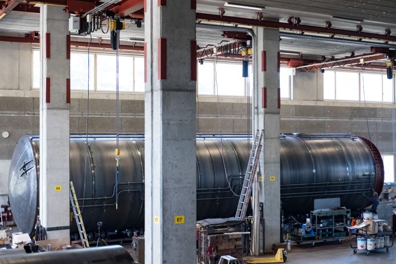 Speicher mit angeschweisster Verrohrung
